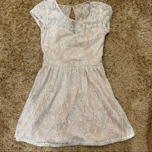Lace Cream/Tan Dress